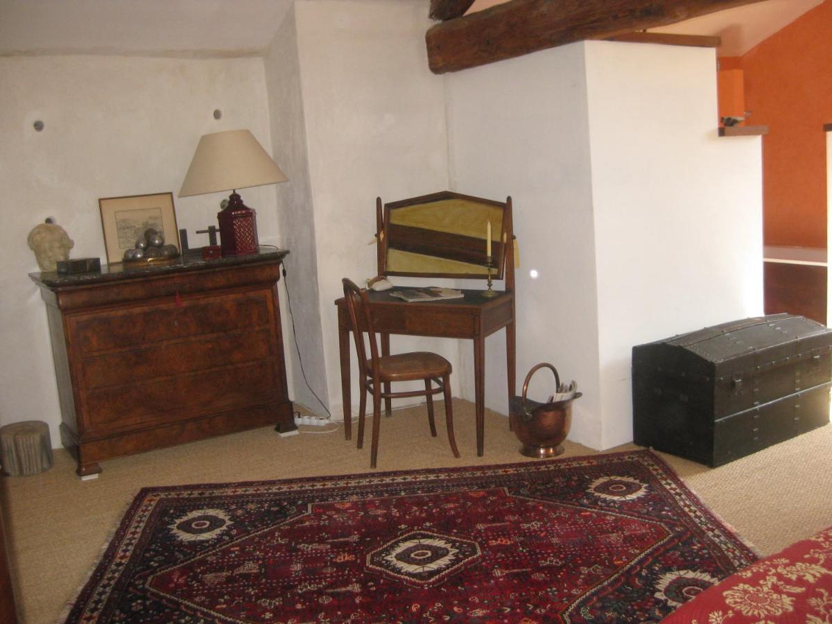 Gite Aux Tournesols Malaucene Room photo