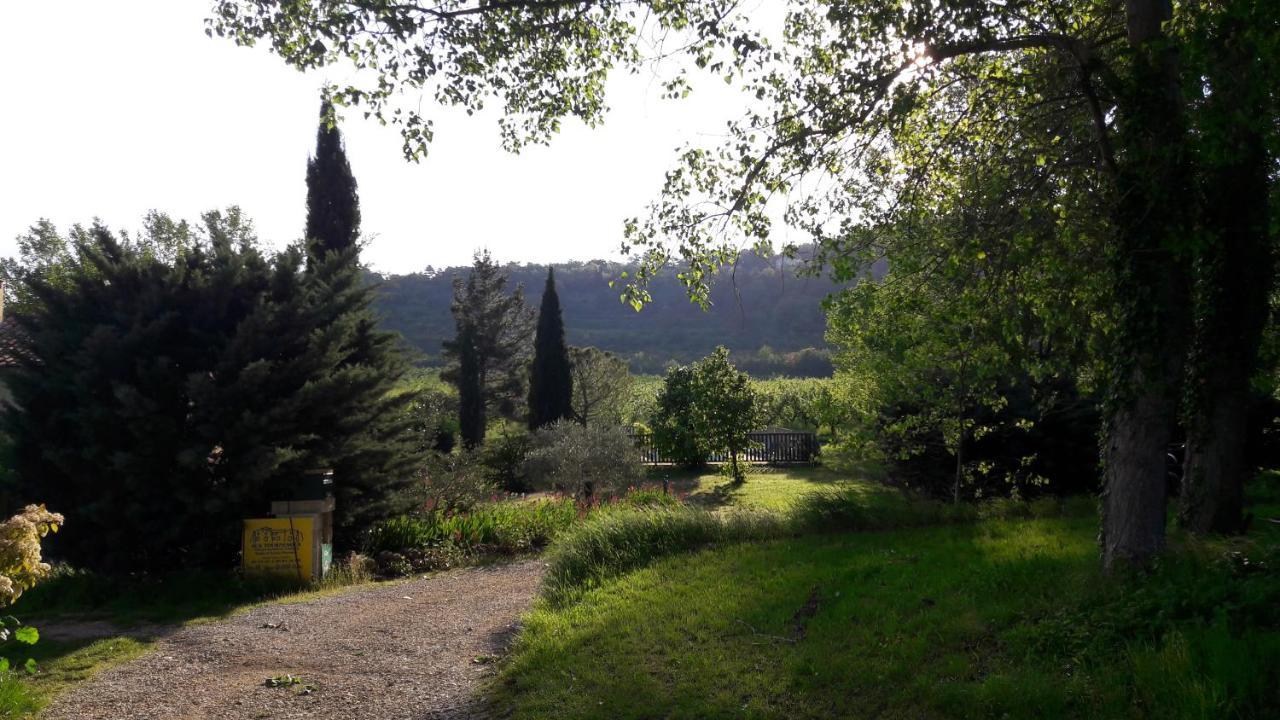 Gite Aux Tournesols Malaucene Exterior photo
